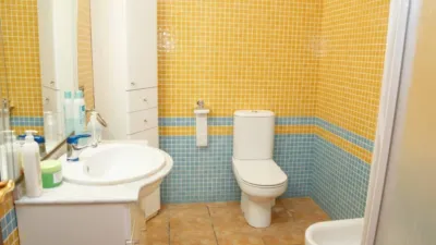 Chalet in Chiva photo 10