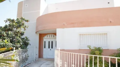Chalet in Chiva photo 6