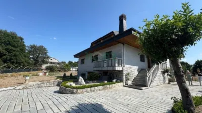 Chalet in A Carballeira (San Cibrao Das Viñas) photo 10