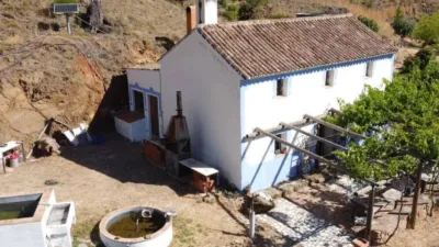 Rustic house in Istán photo 9