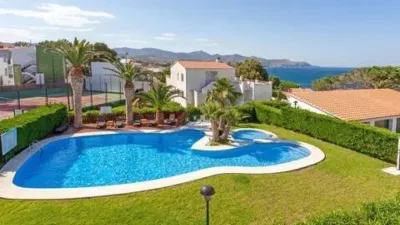 Single-family home at Carrer de Roses, 13 photo 3