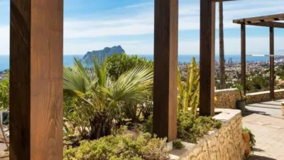 Chalet in La Fustera photo 22