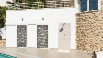 Chalet in La Fustera photo 24