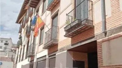 Apartment in Tielmes photo 5