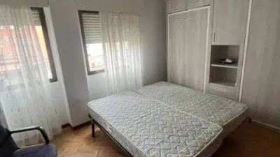 Piso en alquiler en Ciudad Universitaria - Imagen 5