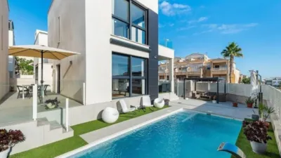 Casa – Torrevieja, Urbanización La Ceñuela - Vista 2