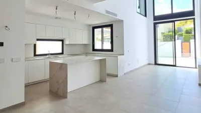 Townhouse in L'Albir photo 14