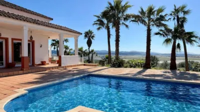 Villa for sale in Benalup-Casas Viejas photo 2