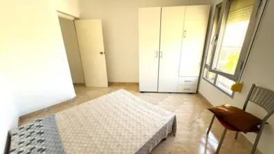 Piso en Casc Antic photo 11