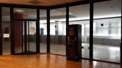 Local comercial en venta en Ensanche - Vista 2