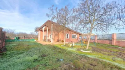 Chalet in Villalaco photo 21