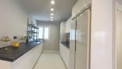 Piso en venta en Calle Pio XII, cerca de Calle Doctor José Ponce Arias, Centro (Las Palmas de Gran Canaria) de 359.000 €