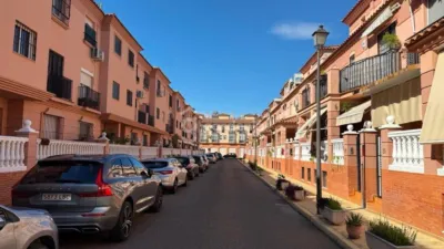 Piso en venta en Centro, Centro (Tomares) de 146.000 €