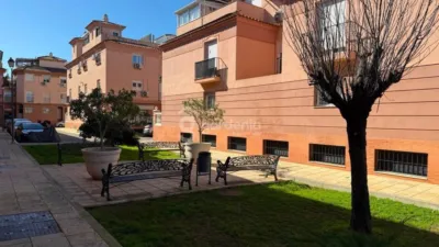 Piso en venta en Centro, Centro (Tomares) de 146.000 €