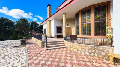 Chalet in Petrer photo 11