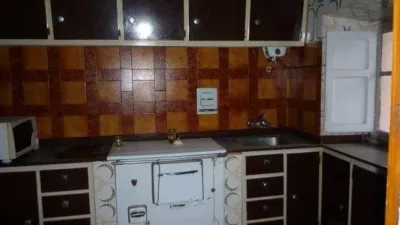 Casa adosada en venta en Arenas de Iguña, Arenas de Iguña de 59.900 €