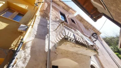 House in La Pobla de Lillet photo 2