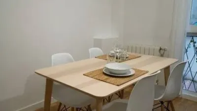 Piso en alquiler en Castilla - Imagen 3