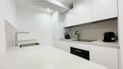 Piso en alquiler en Adelfas - Imagen 9