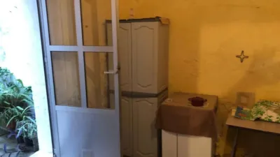 Rustic house on Rafael Chaparro Street photo 9
