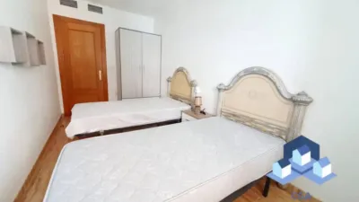 Apartment in Alameda de Cervantes photo 19
