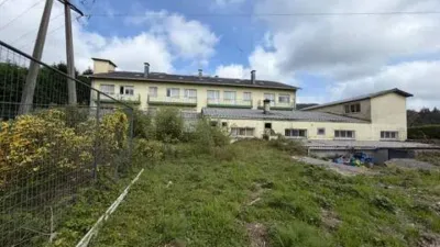 Edificio en venta en A Vila Da Igrexa - Vista 2