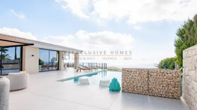 Villa in La Fustera photo 24