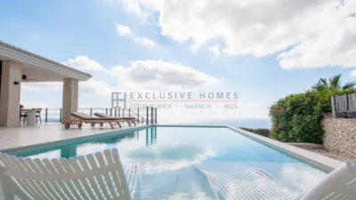 Villa in La Fustera photo 25