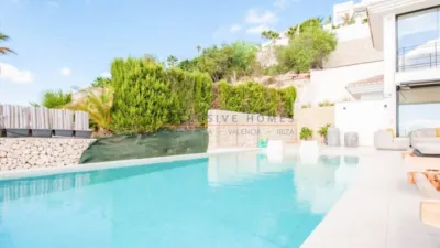 Villa in La Fustera photo 27