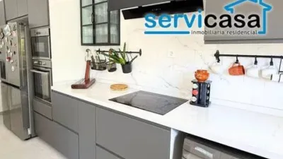 Chalet en venta en Galápagos, Galápagos de 399.000 €