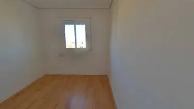 Piso en calle de Suecia photo 17