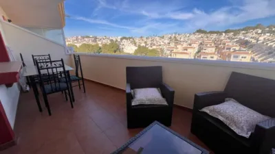 Pis – Orihuela, Urbanización Villacosta I, Villa Martín - Més