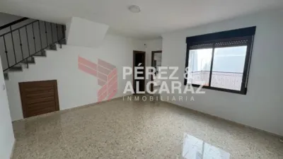 Semi-detached house in Arriel photo 2