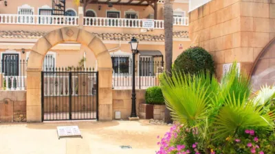 Chalet en venta en Orihuela, Orihuela de 214.900 €