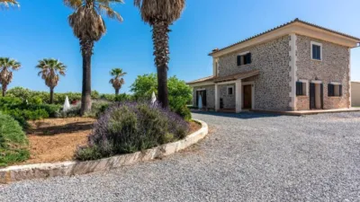 Rustic villa in Urbanización Platja de Muro photo 17