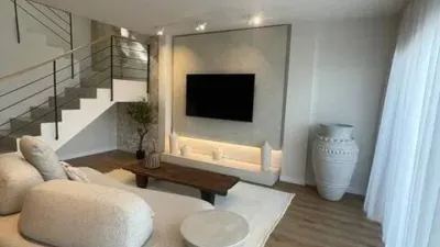 Townhouse on Frankfurt Street photo 3