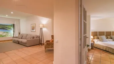 House at 11 Las Alondras Street photo 27