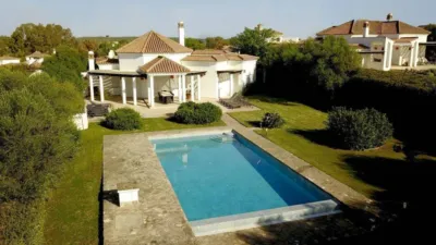 House at 11 Las Alondras Street photo 2