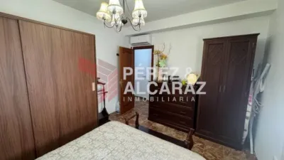 Semi-detached house on Calle del Cigüela photo 17