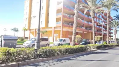 Penthouse on Avenida de José Amat Benavides photo 3