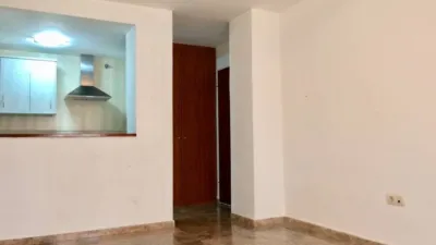 Piso en venta en Centro, Centro (Tomares) de 184.000 €