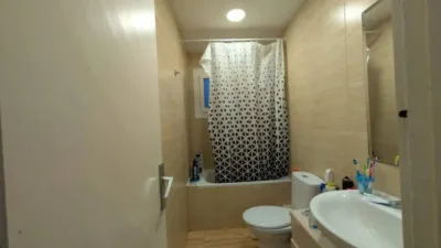 Apartment in Cornellà de Llobregat photo 4