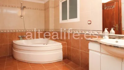 Villa for sale in Bell Horitzó photo 32