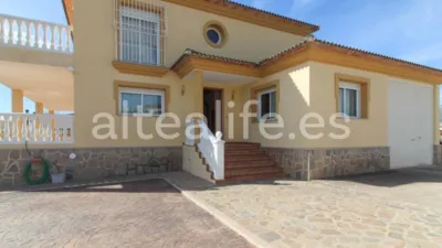 Villa for sale in Bell Horitzó photo 4