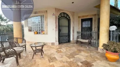 Chalet in Alameda del Poeta Para Vico photo 3