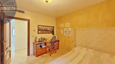 Chalet in Alameda del Poeta Para Vico photo 40