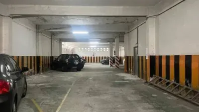 Local comercial en venta en Porta Nova - Más