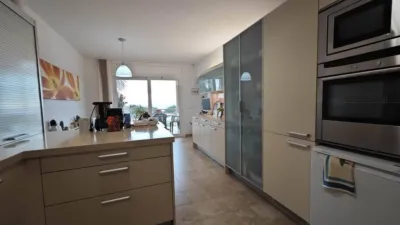 Chalet in Roca Grossa-Serra Brava photo 9