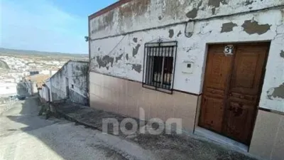 Townhouse in La Puebla de los Infantes photo 3