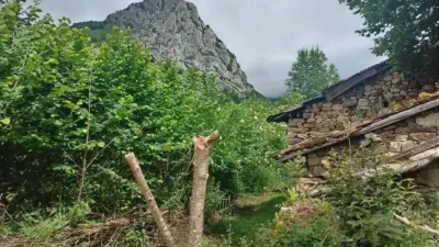 Rustic house in Barrio (Caso) photo 12